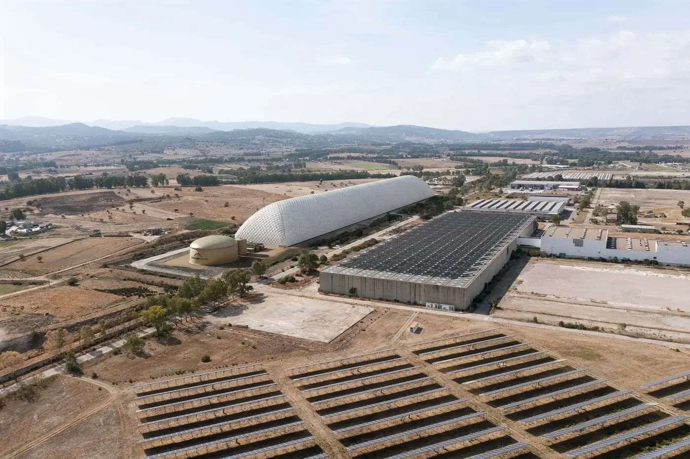 Render of the CO2 Battery plant at Ottana, 2024